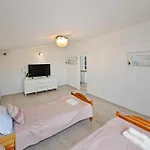 Apartament New Bibaj - 350m Strand, Beach,