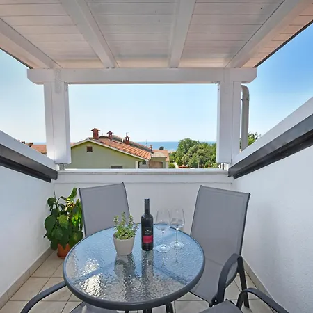 Apartment New Bibaj - 350m Strand, Beach,