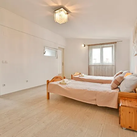 New Bibaj - 350m Strand, Beach, Apartment Porec