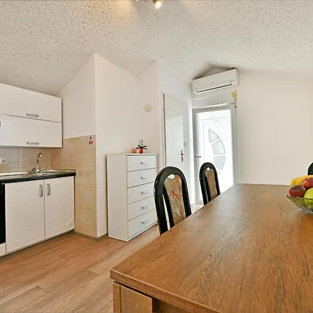 New Bibaj - 350m Strand, Beach, Apartment