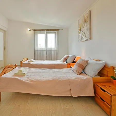 New Bibaj - 350m Strand, Beach, Apartment Porec