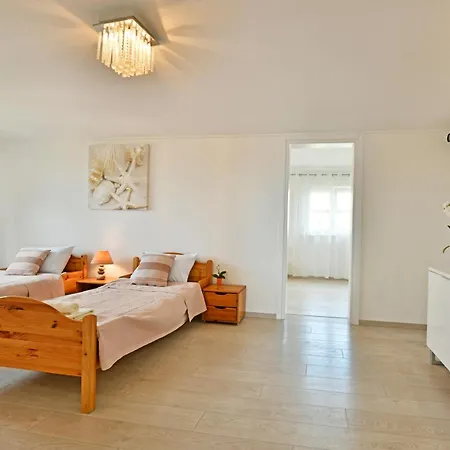 New Bibaj - 350m Strand, Beach,